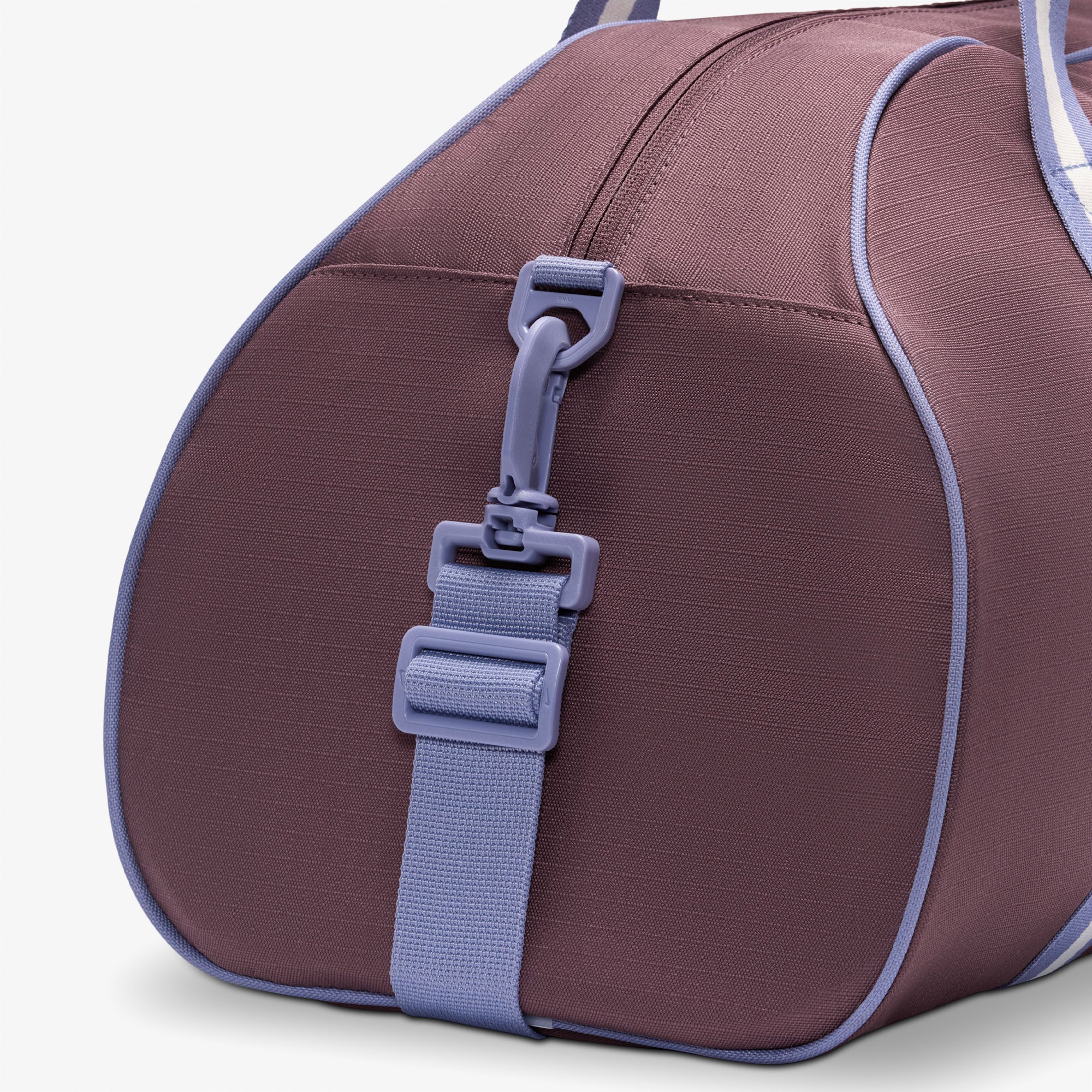 Nike Gym Club Retro Kadın Bordo Spor Çantası