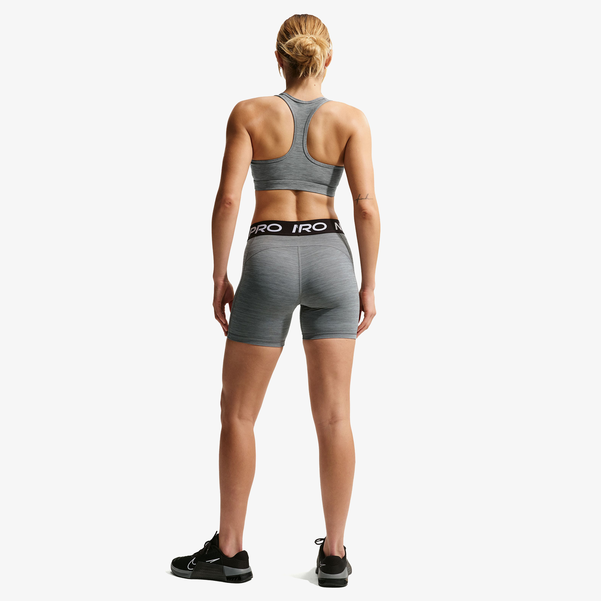 Nike Pro Dri-Fit 365 13 cm Kadın Gri Kısa Tayt