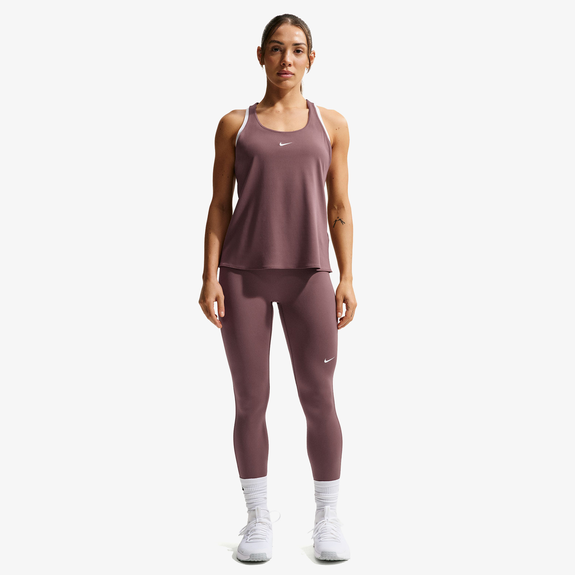  Nike Pro Dri-Fit 365 Kadın Kahverengi Tayt