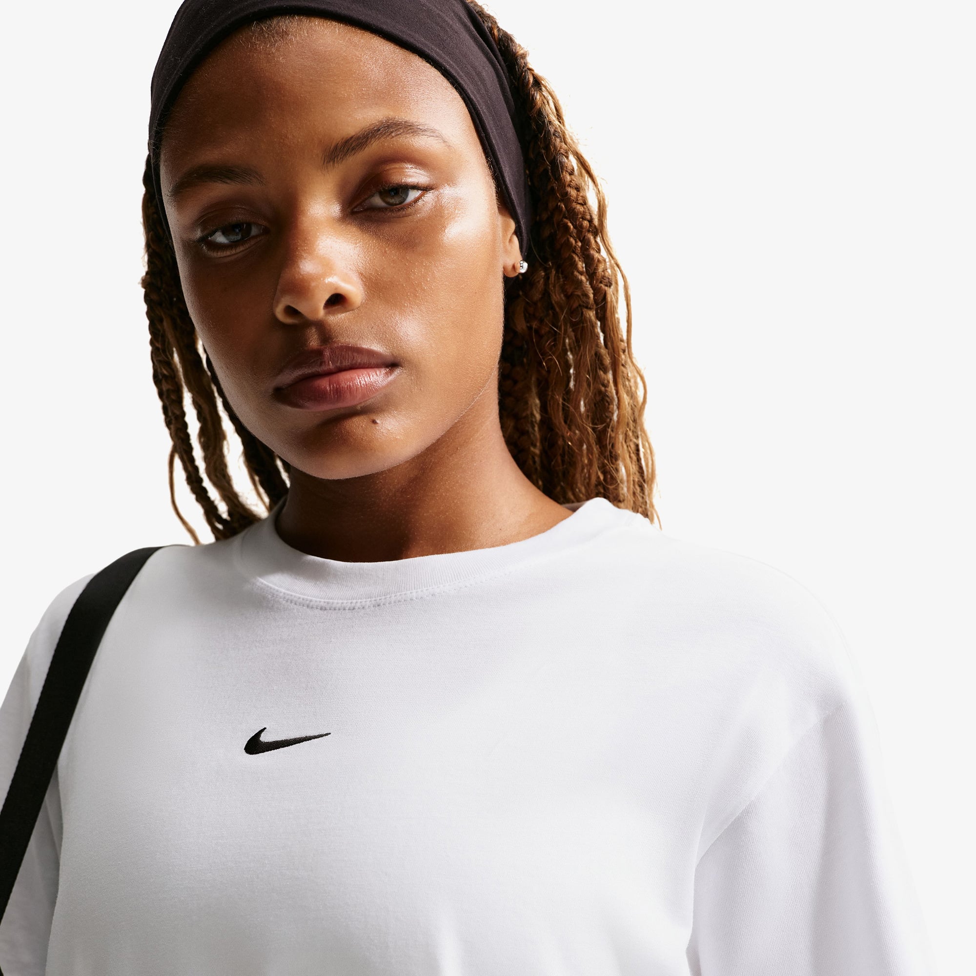 Nike Sportswear Classic Kadın Beyaz T-Shirt