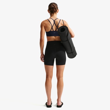  Nike Dri-Fit Zenvy Yüksek Belli 13 cm Kadın Siyah Kısa Tayt