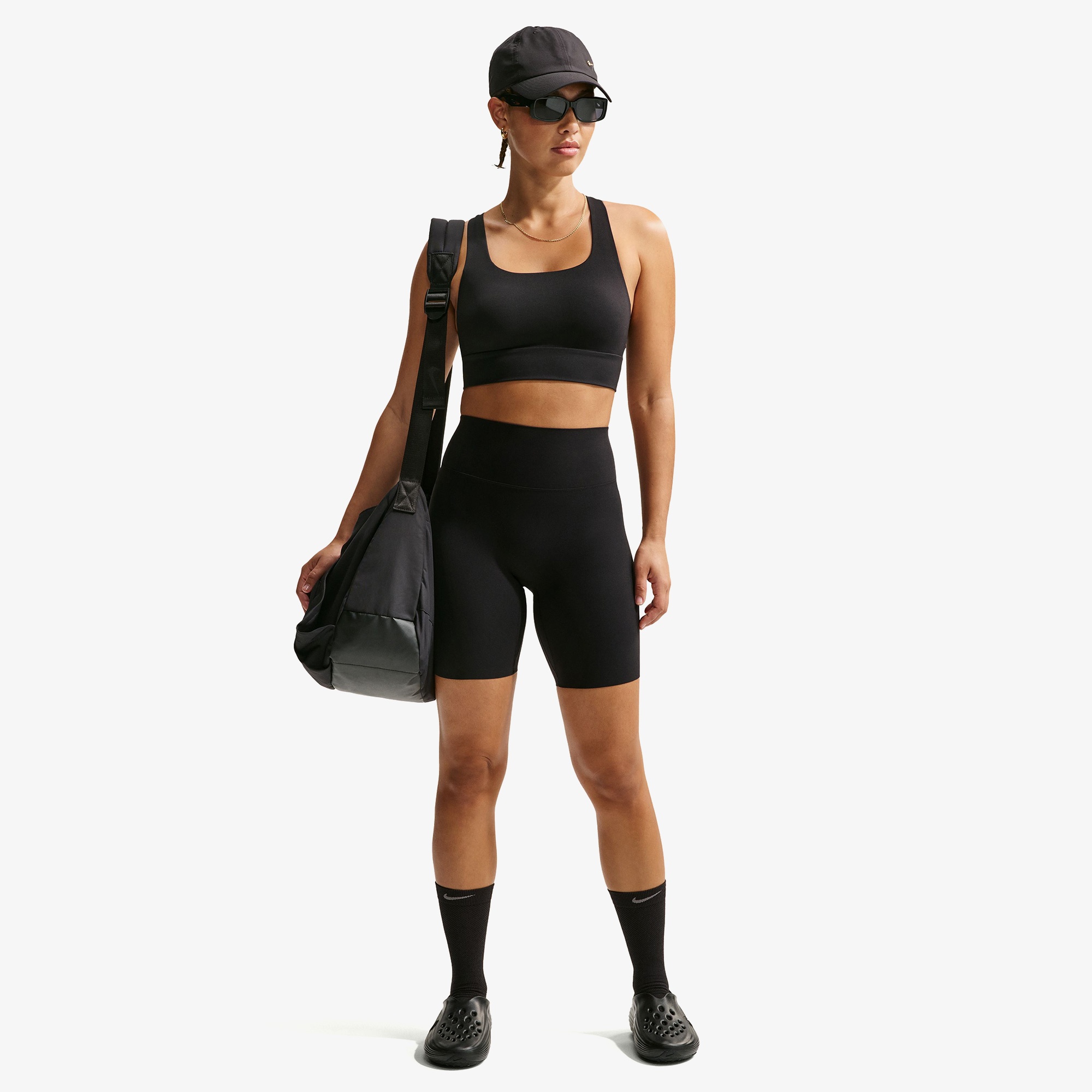 Nike Dri-Fit Zenvy Yüksek Belli 20 cm Kadın Siyah Kısa Tayt