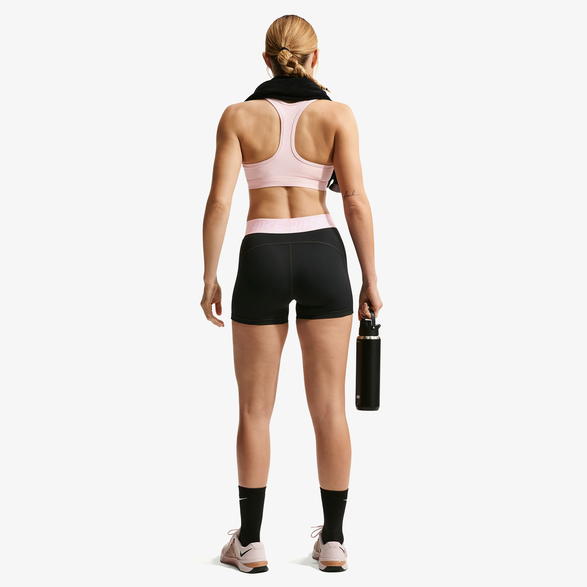 Nike Pro Dri-Fit 365 8 cm Kadın Siyah Kısa Tayt