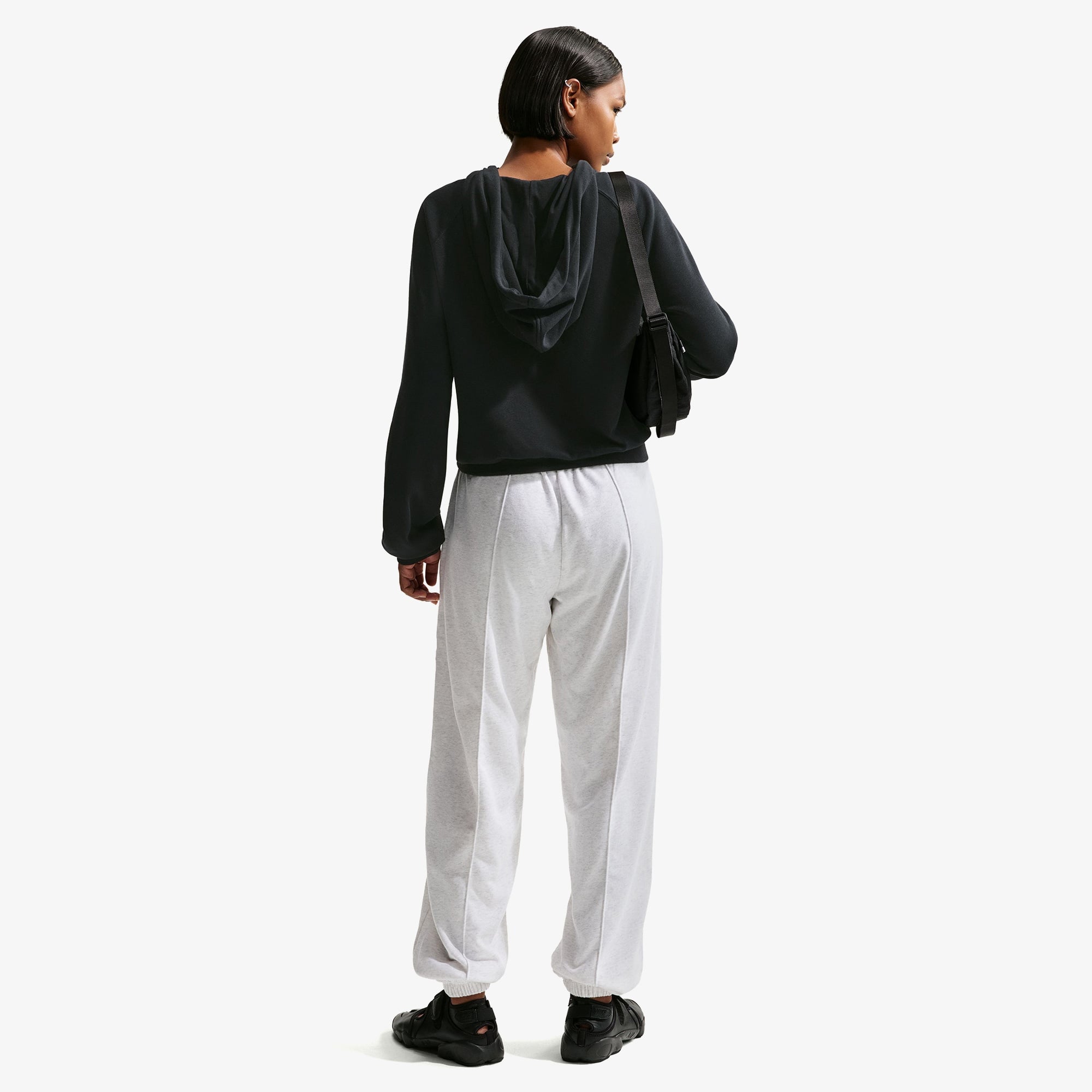 Nike Sportswear Chill Terry Kadın Siyah Sweatshirt