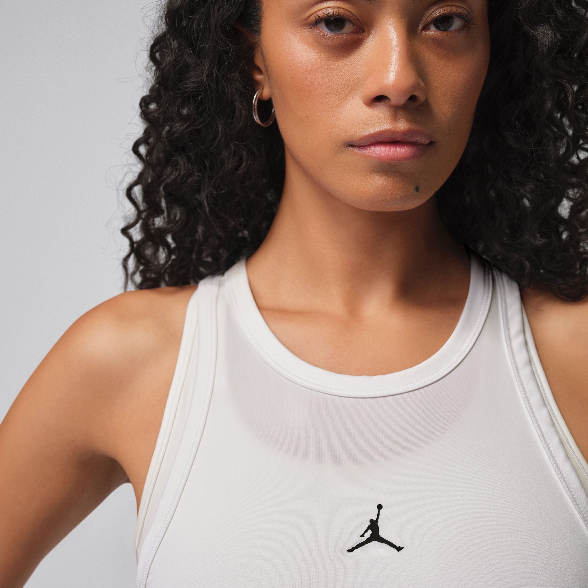 Jordan Sport Dri-Fit Essentials Kadın Beyaz Kolsuz T-Shirt