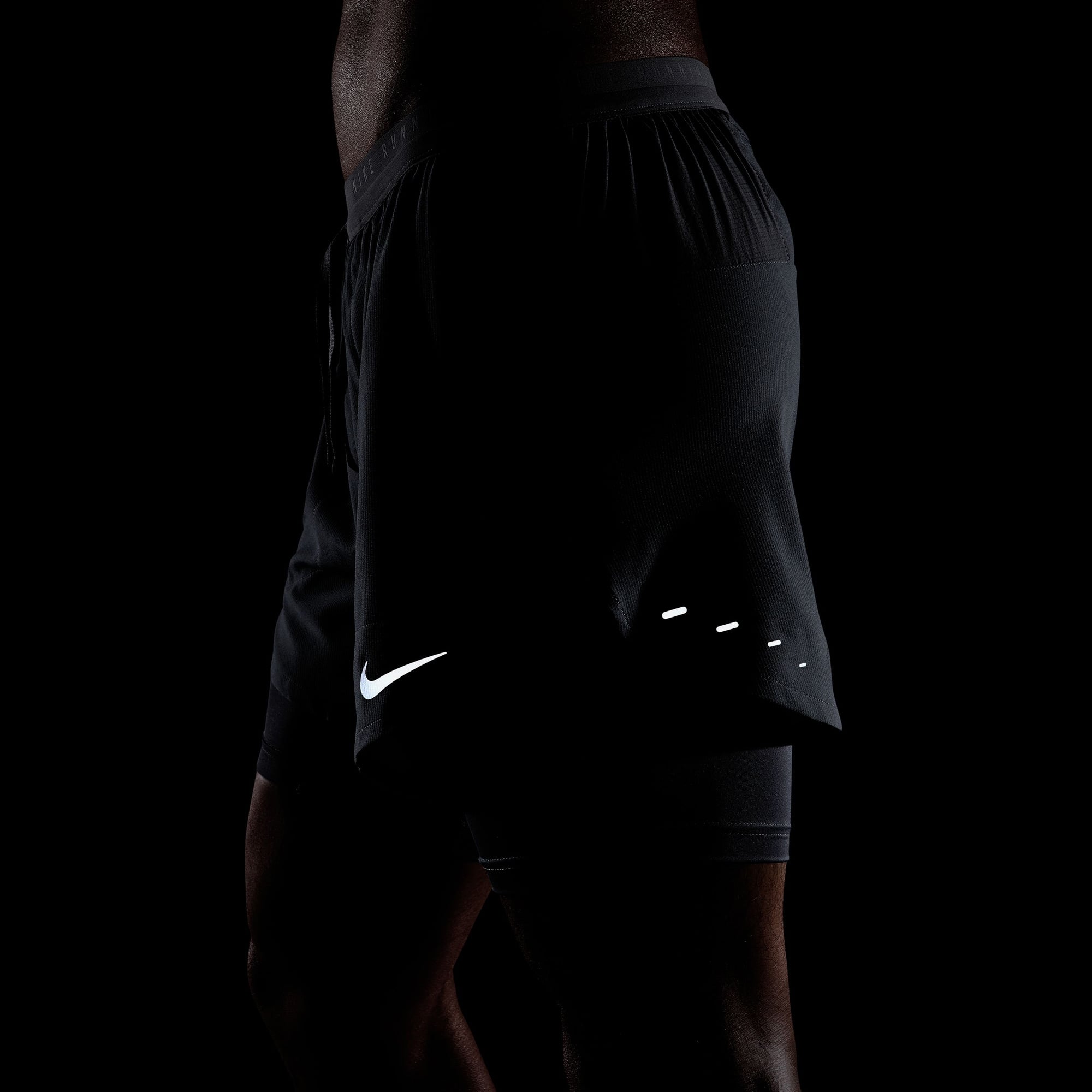  Nike Dri-Fit Stride Erkek Gri Şort