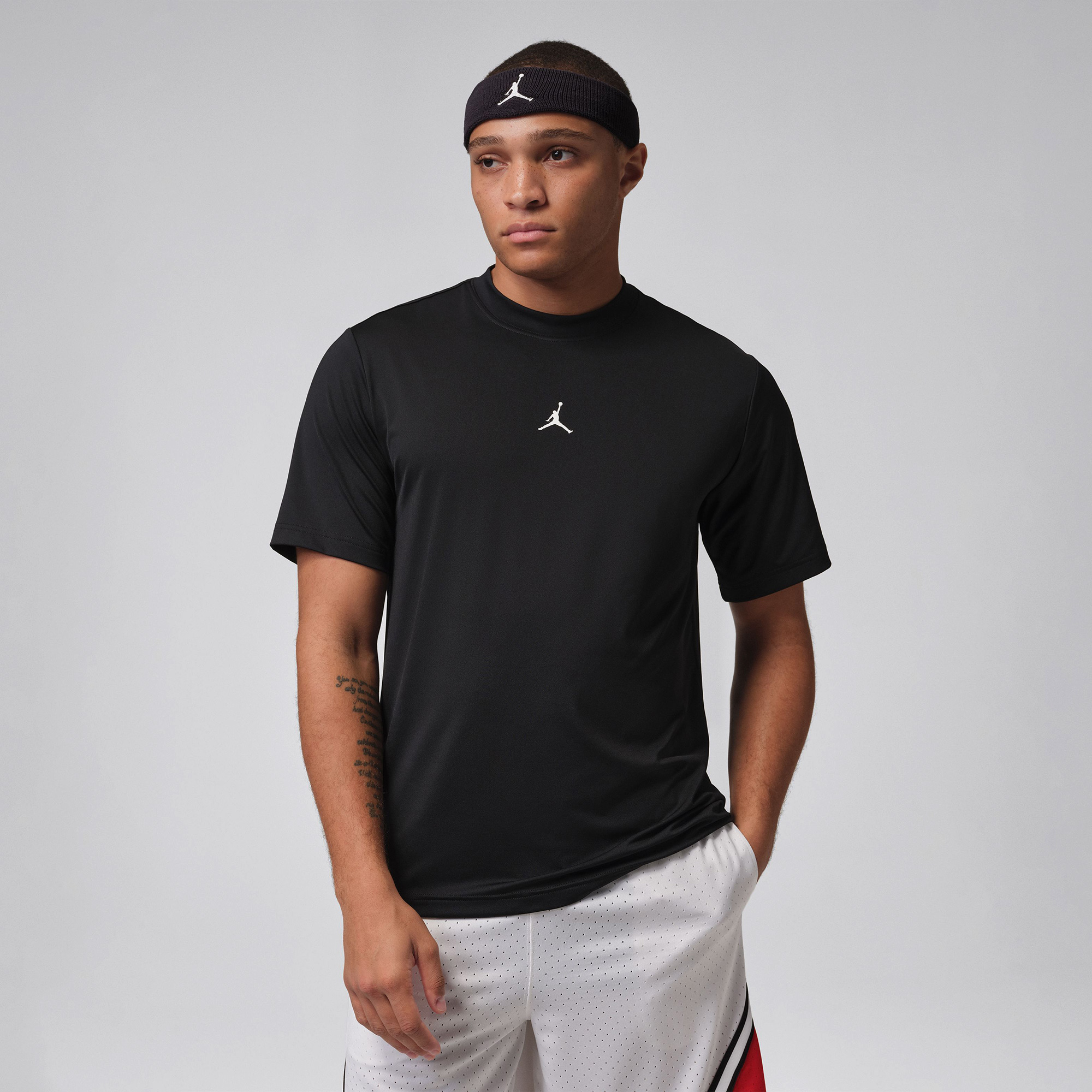  Jordan Dri-Fit Sport Essentials Erkek Siyah T-Shirt