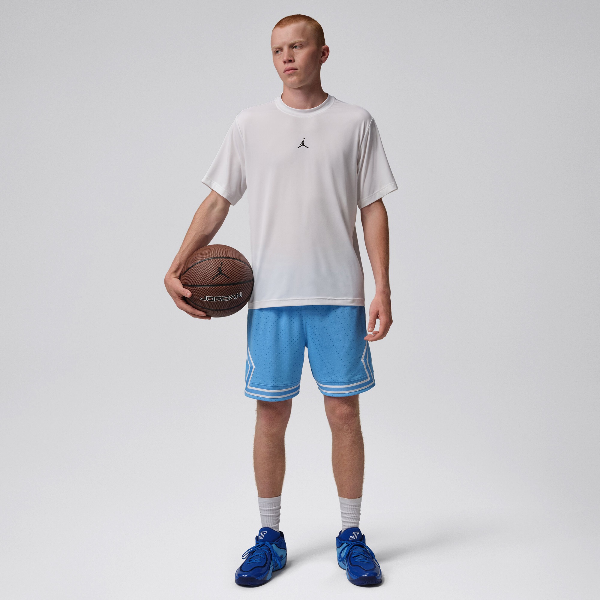 Jordan Dri-Fit Sport Essentials Erkek Beyaz T-Shirt