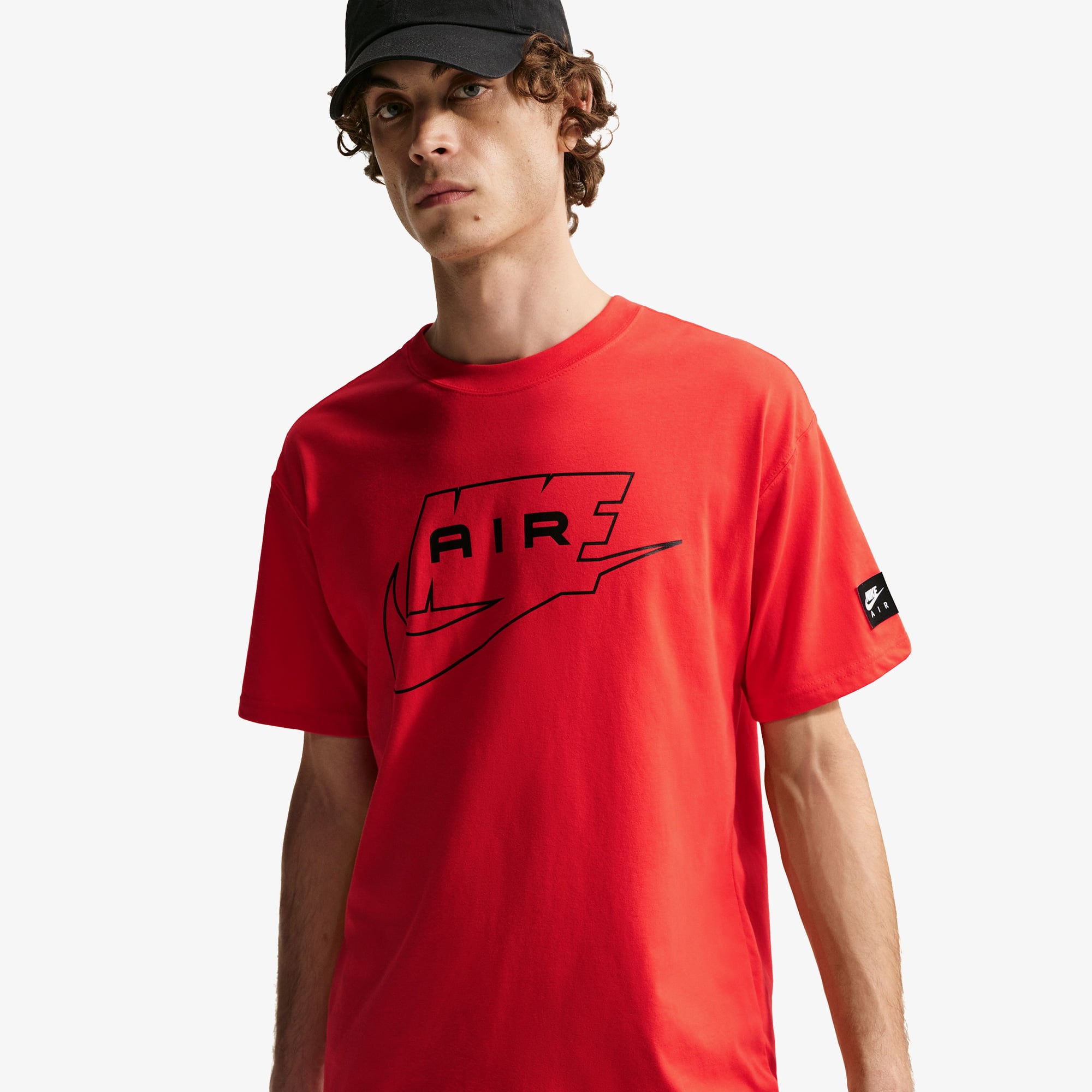  Nike Sportswear Erkek Kırmızı T-Shirt