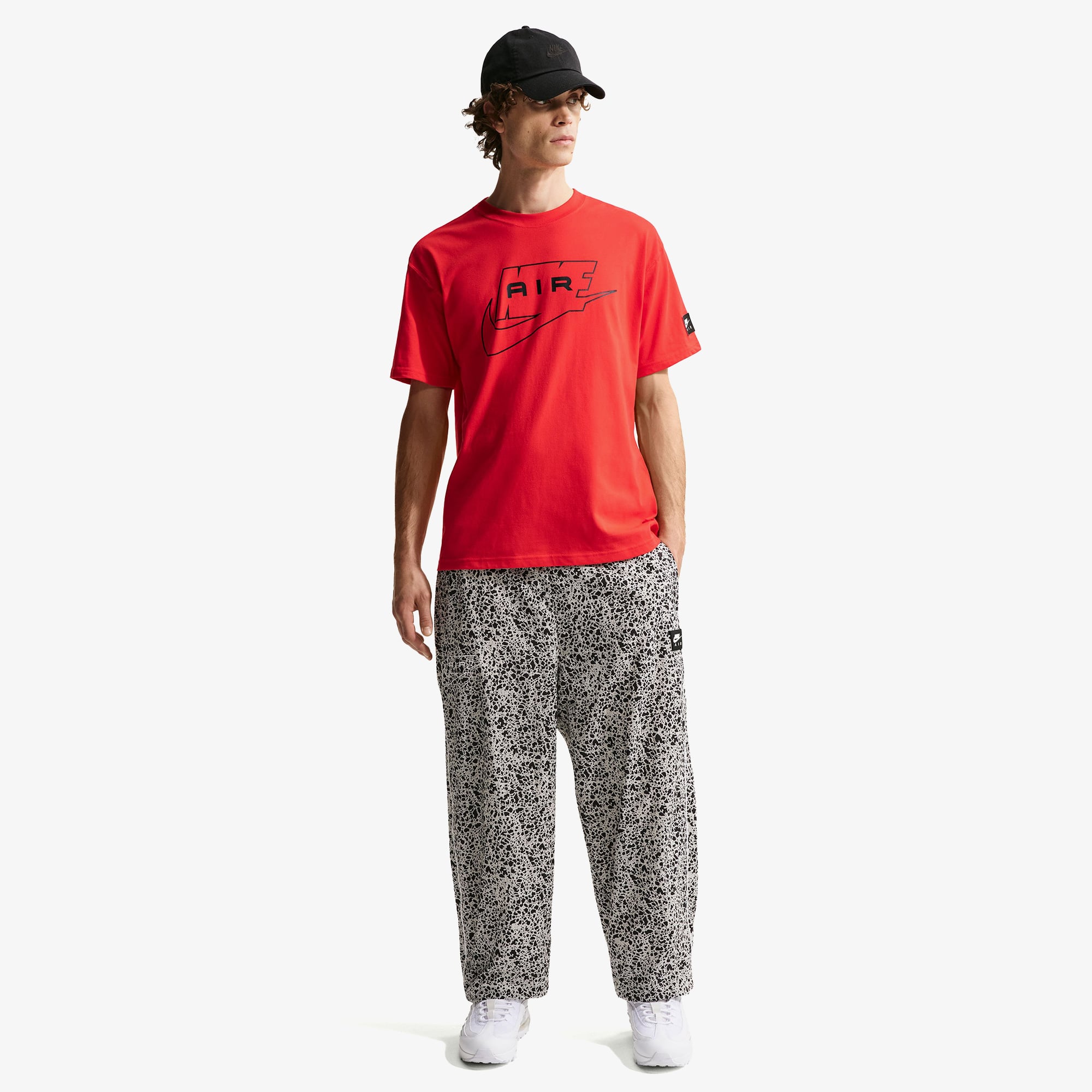  Nike Sportswear Erkek Kırmızı T-Shirt