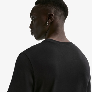  Nike Sportswear Celebrate Erkek Siyah T-Shirt