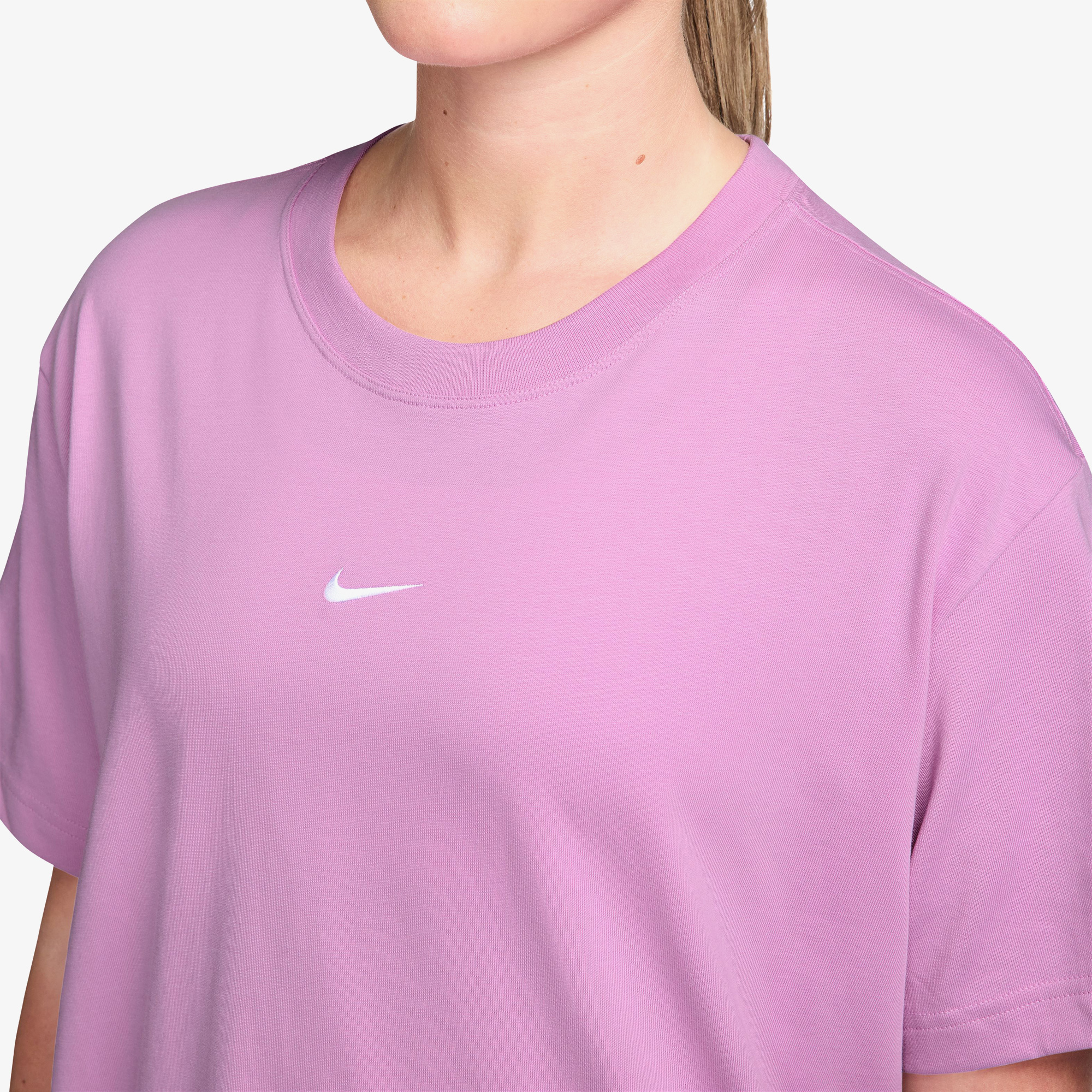 Nike Sportswear Classic Kadın Pembe T-Shirt