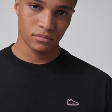 Jordan Sneaker Patch Erkek Siyah T-Shirt