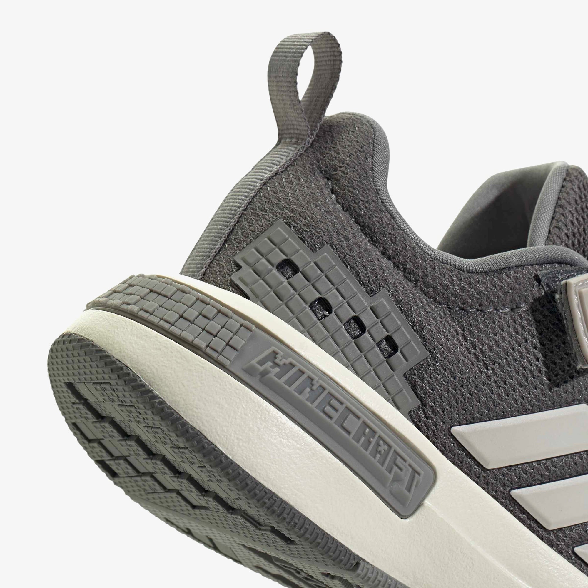 adidas Minecraft Pro Çocuk Gri Spor Ayakkabı