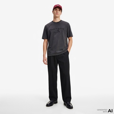  Tommy Hilfiger New Classics Erkek Siyah T-Shirt
