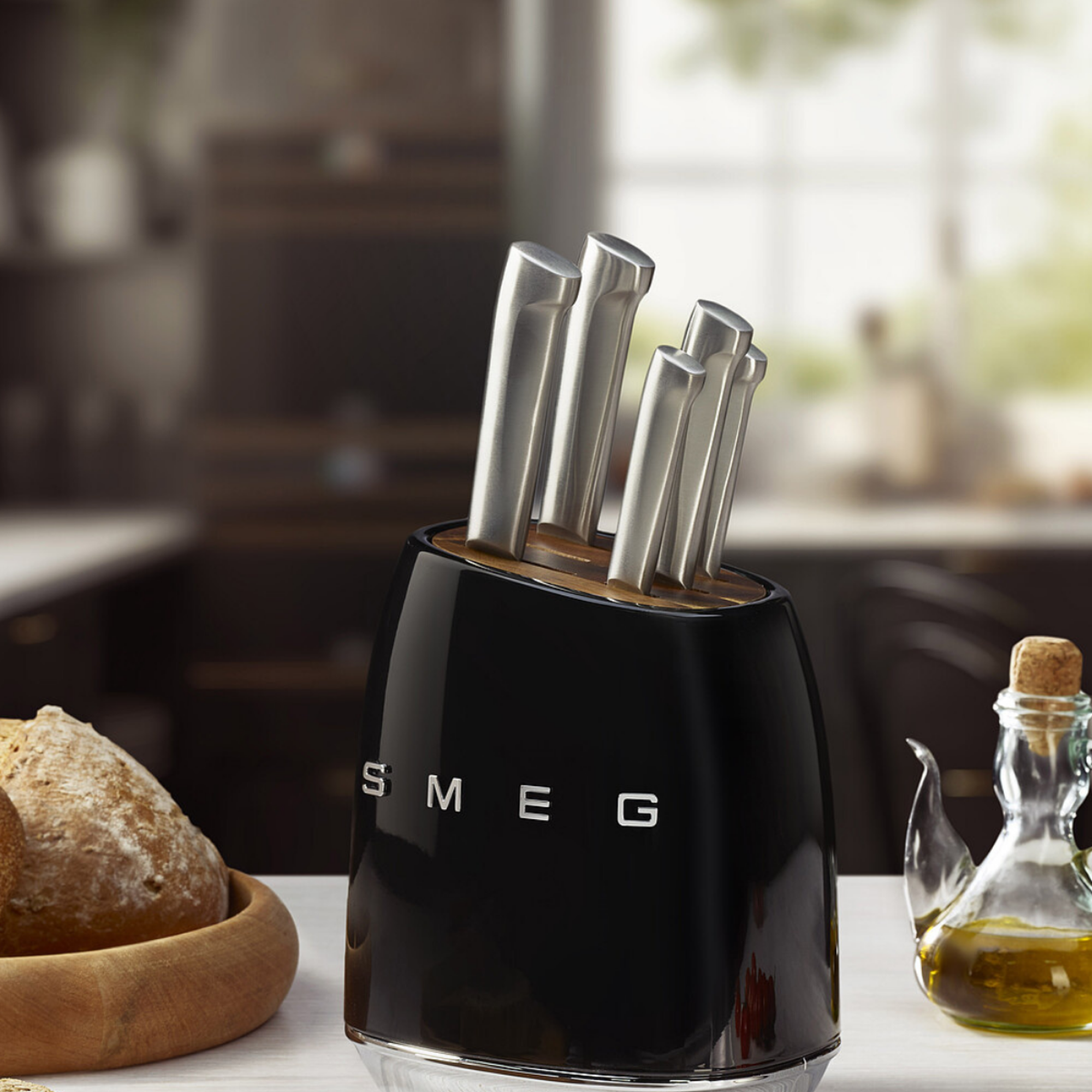 Smeg 50's Style Siyah Retro 6'lı Blok Bıçak Seti