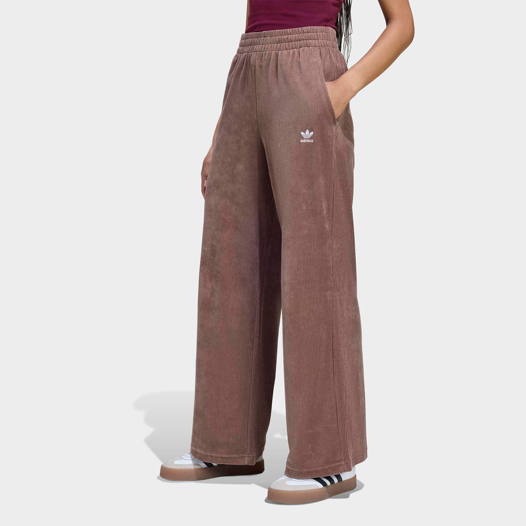 adidas Essentials Kadın Kahverengi Eşofman Altı