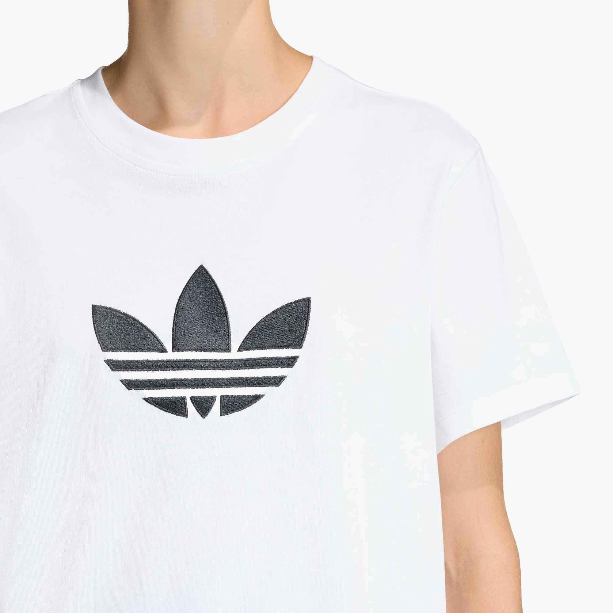 adidas Trefoil Boxy Kadın Beyaz T-Shirt