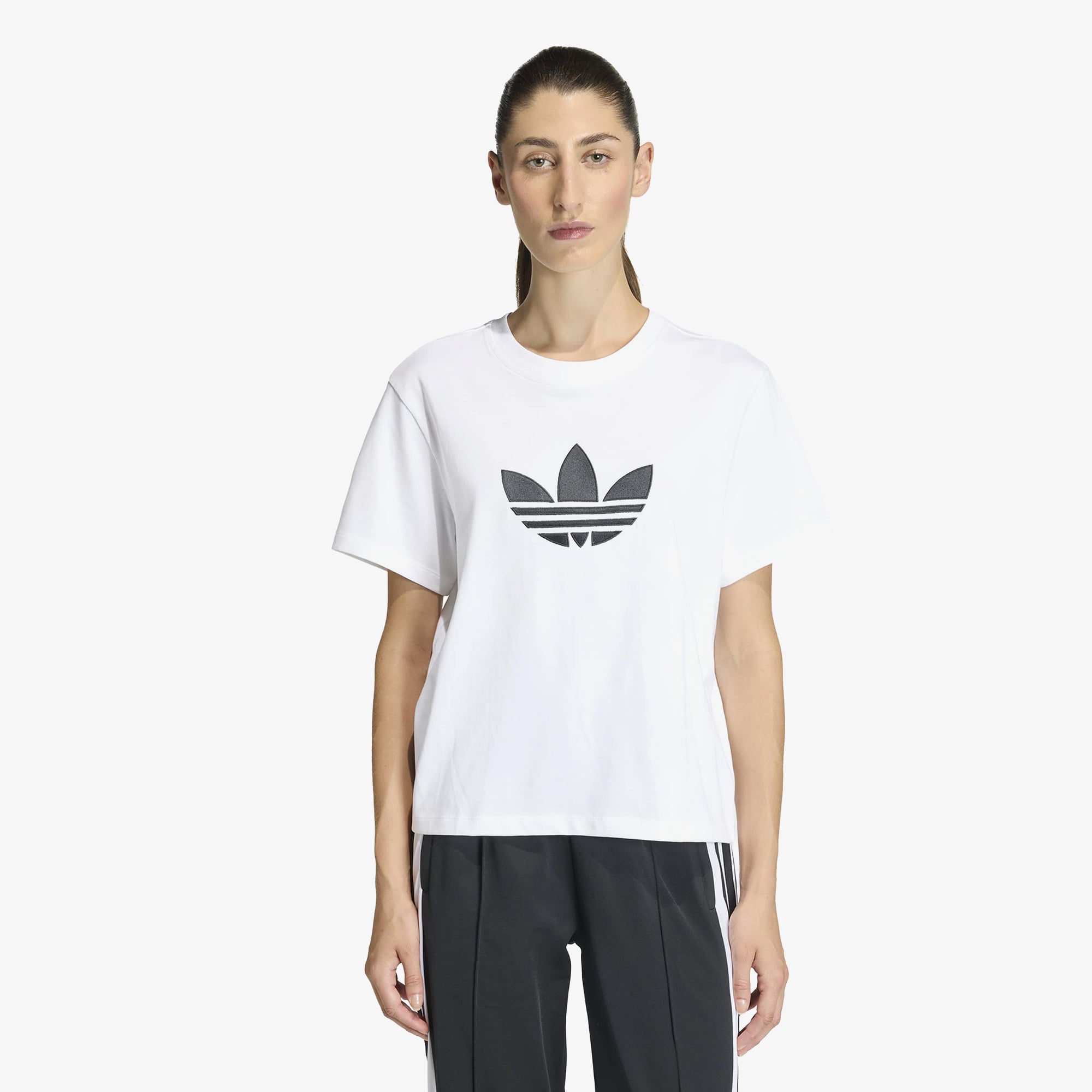  adidas Trefoil Boxy Kadın Beyaz T-Shirt