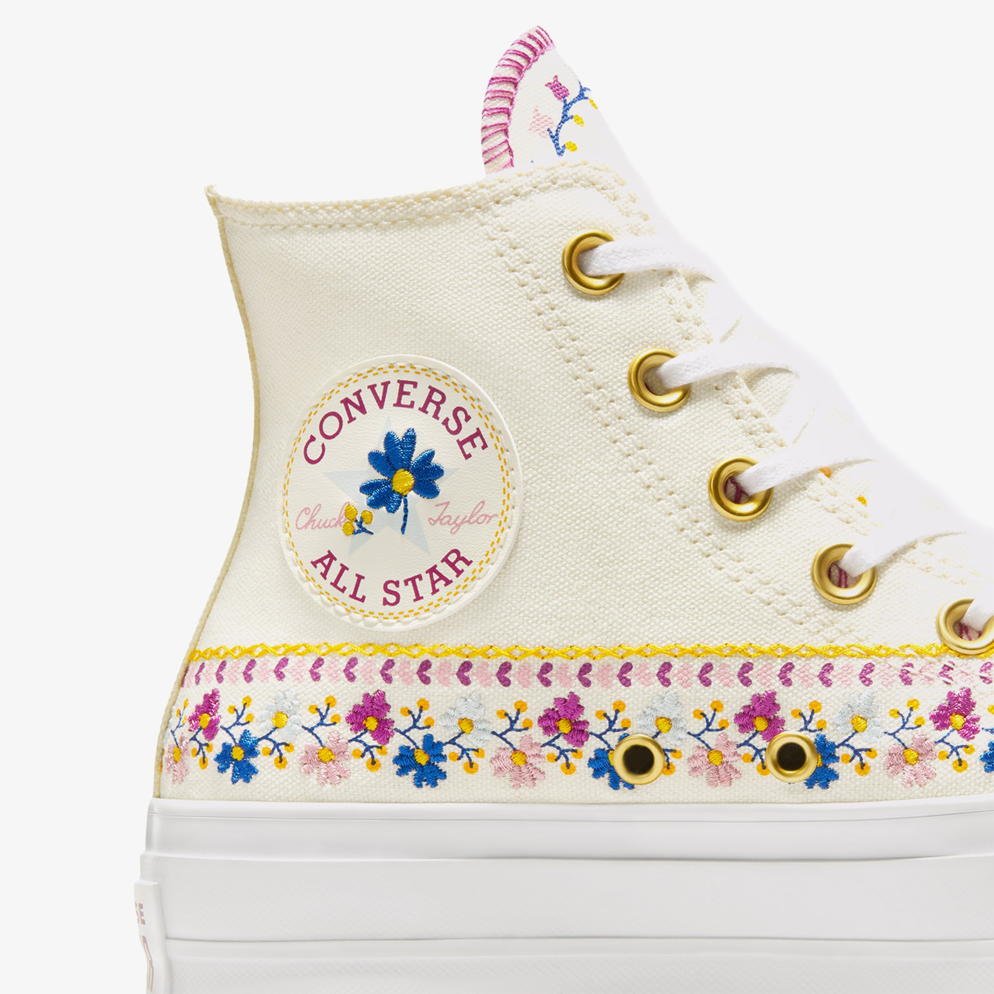 Converse Chuck Taylor All Star Lift Kadın Krem Platform Sneaker