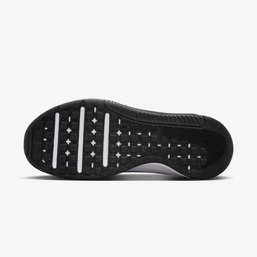  Nike MC Trainer 3 Kadın Beyaz Spor Ayakkabı