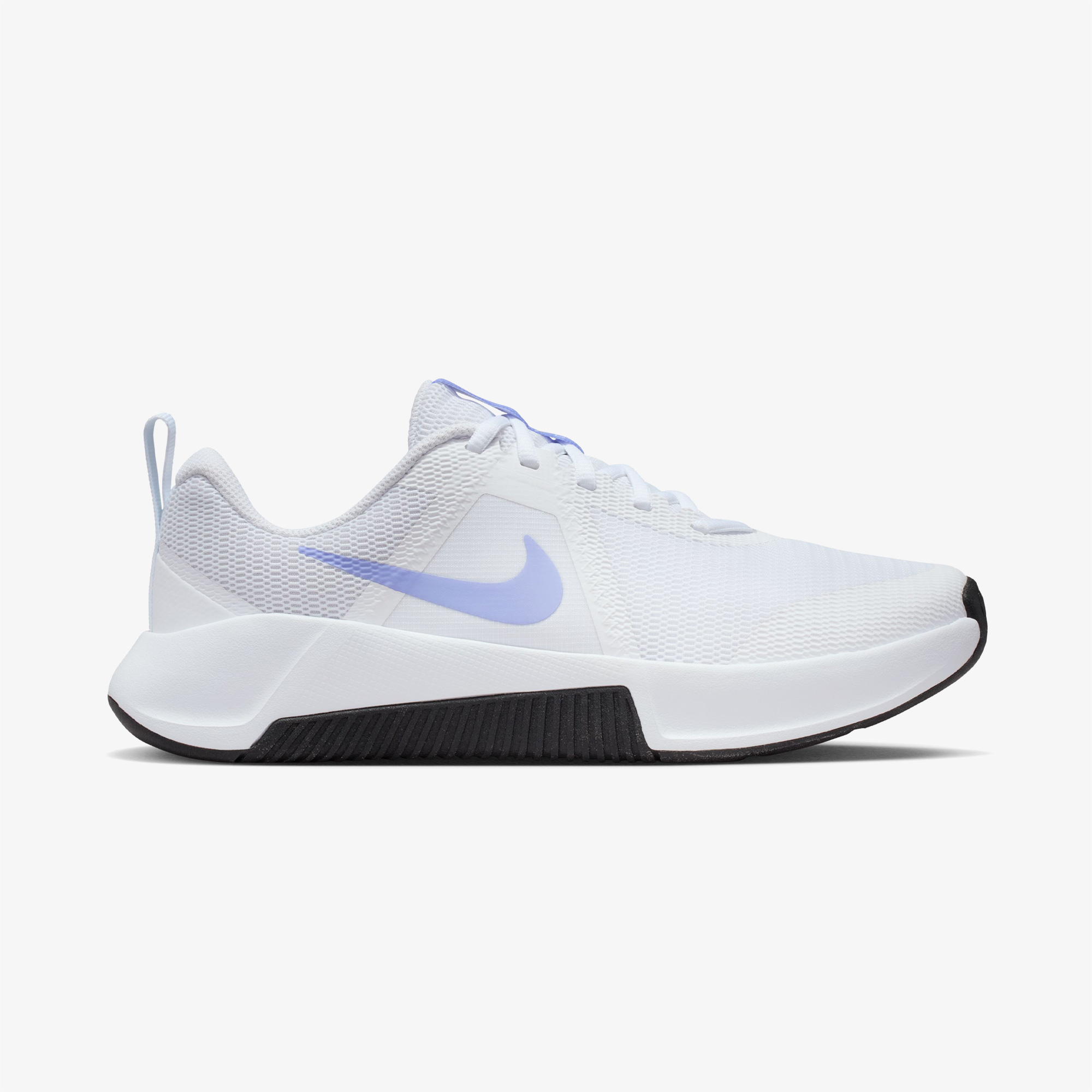  Nike MC Trainer 3 Kadın Beyaz Spor Ayakkabı