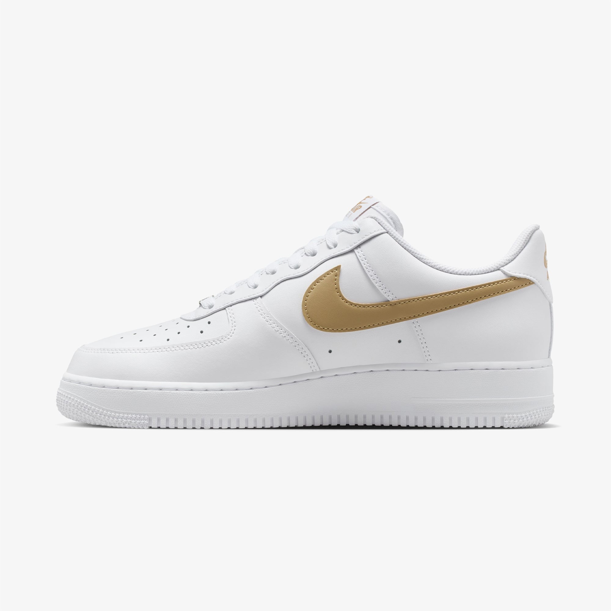 Nike Air Force 1 '07 Erkek Beyaz Spor Ayakkabı