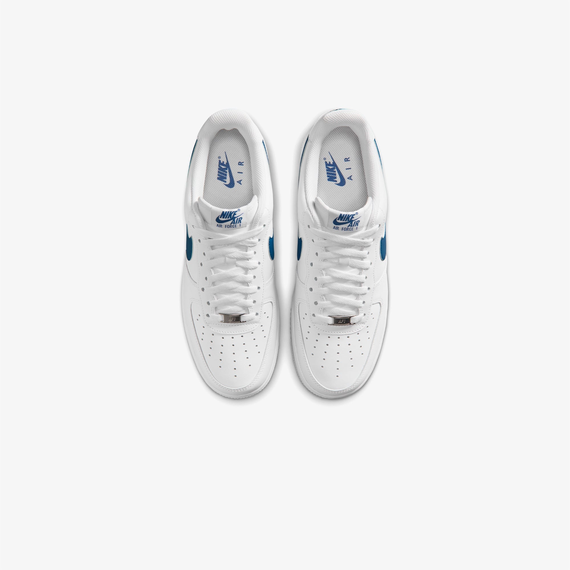 Nike Air Force 1 '07 Erkek Beyaz Spor Ayakkabı