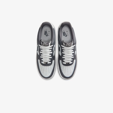  Nike Air Force 1 '07 Erkek Gri Spor Ayakkabı
