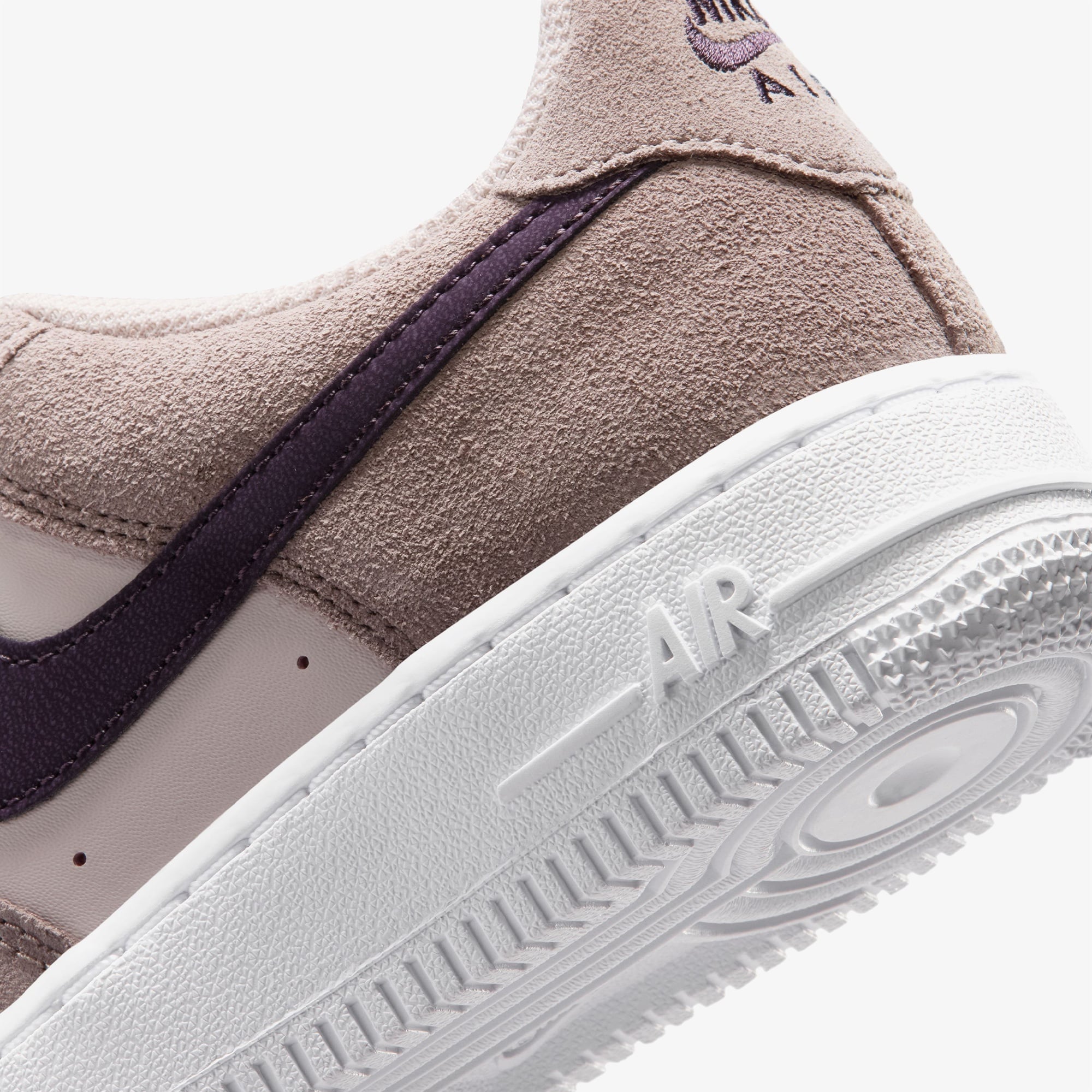 Nike Air Force 1 Bej Spor Ayakkabı