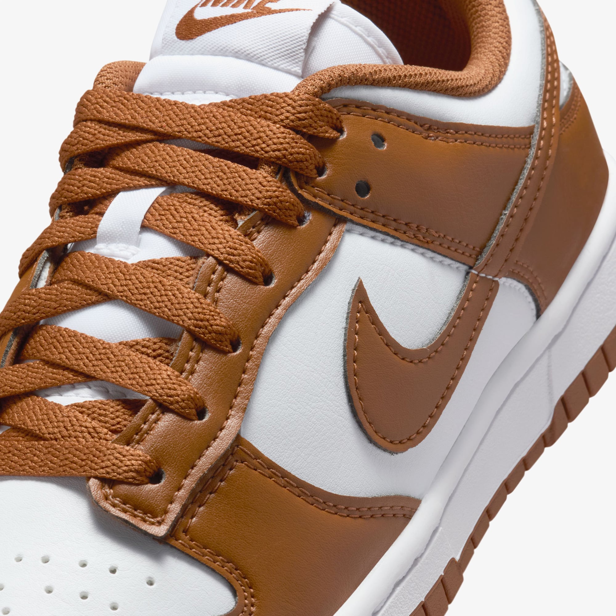 Nike Dunk Low Kadın Kahverengi Spor Ayakkabı