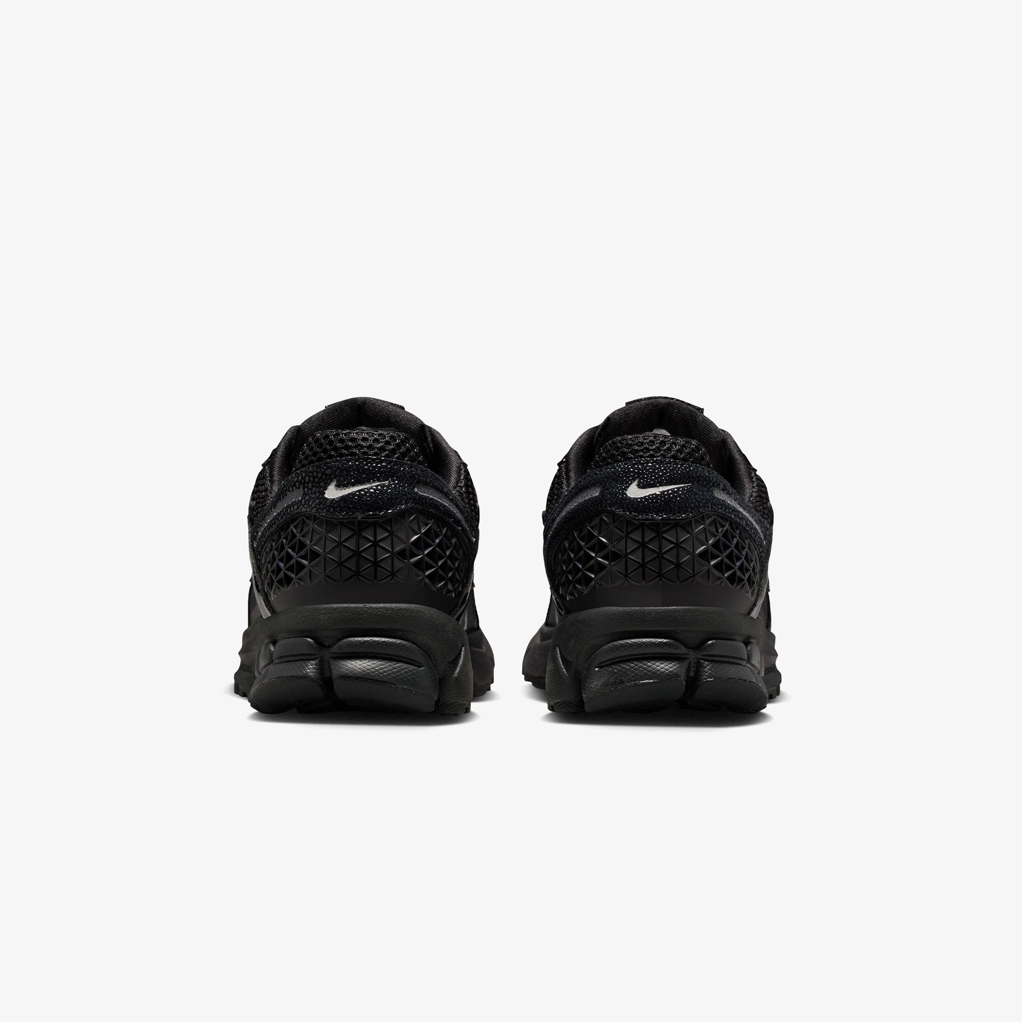 Nike Zoom Vomero 5 Kadın Siyah Spor Ayakkabı