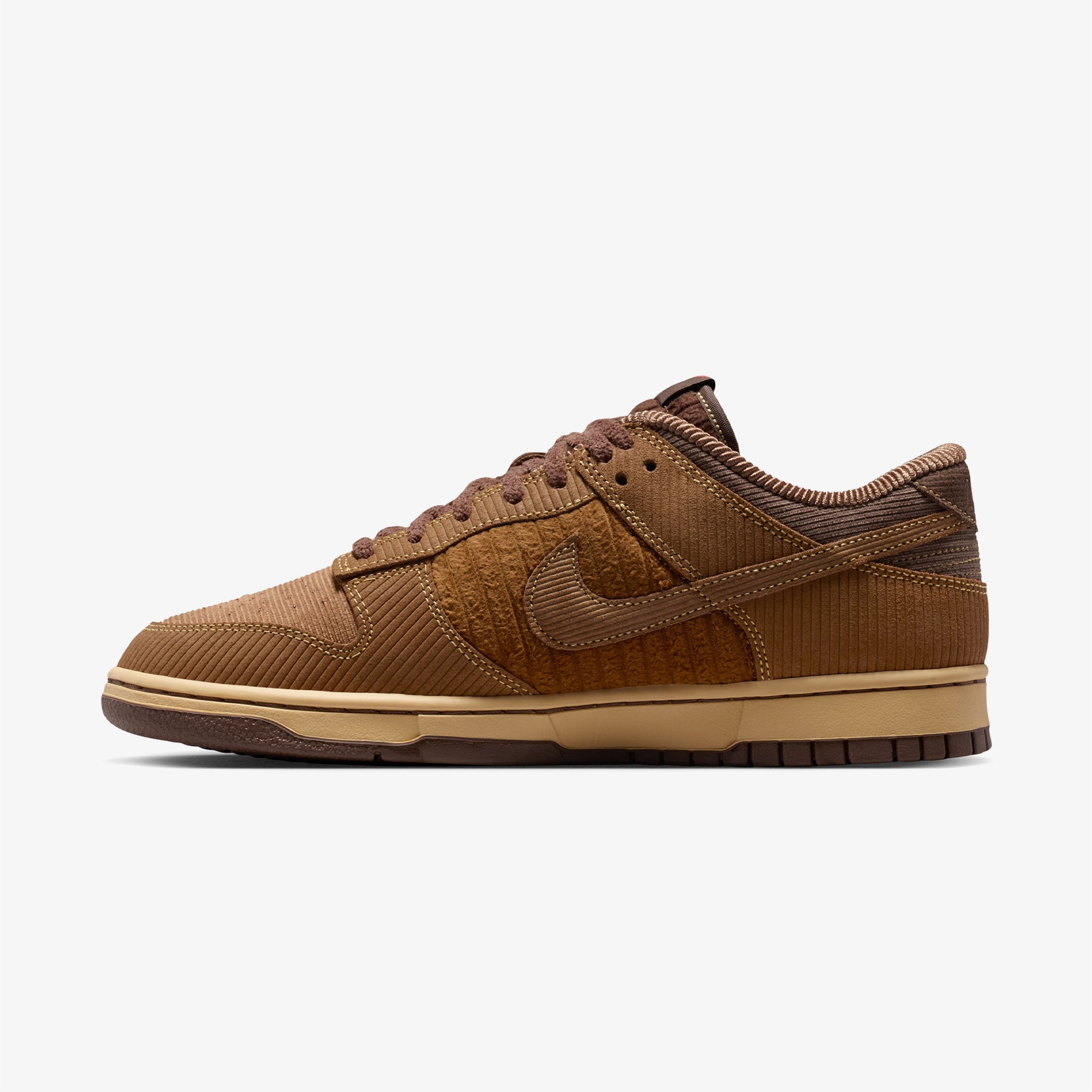 Nike Dunk Low Retro Premium Erkek Kahverengi Spor Ayakkabı