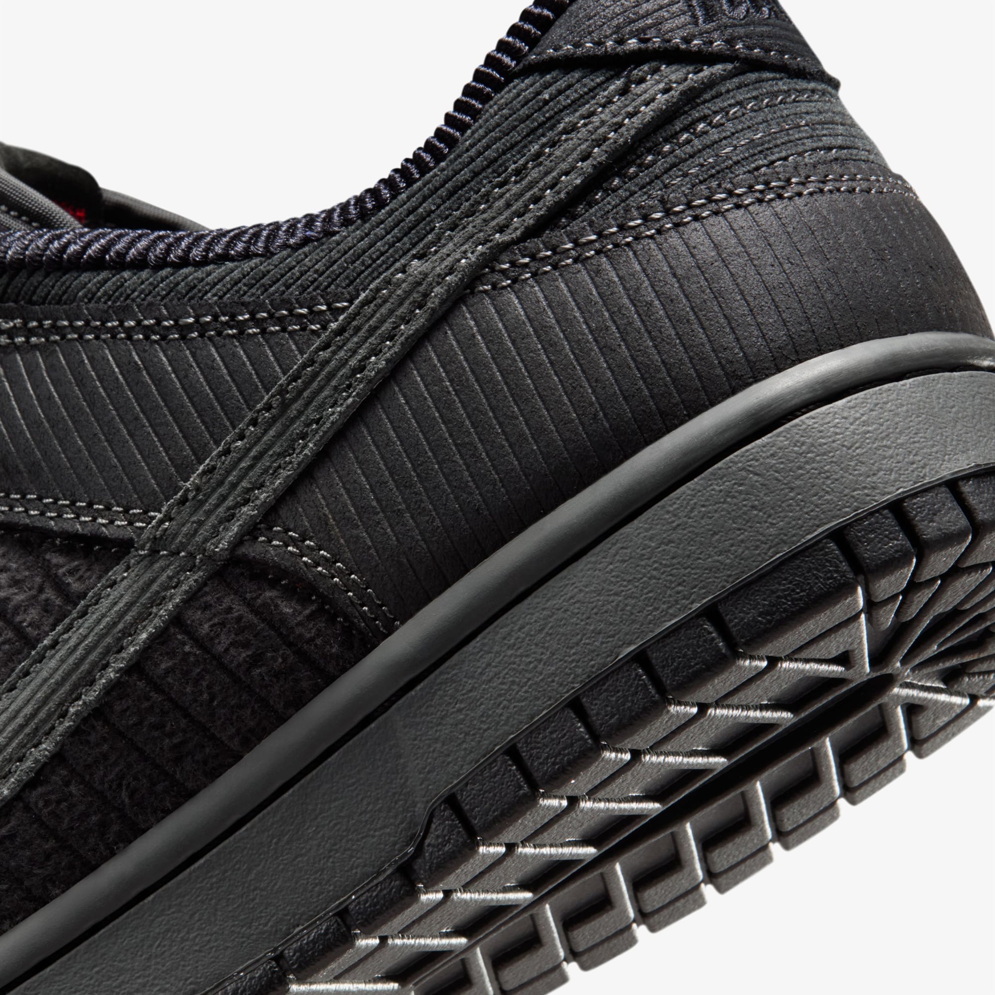 Nike Dunk Low Retro Premium Erkek Siyah Spor Ayakkabı