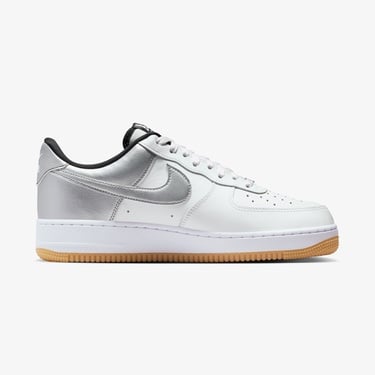  Nike Air Force 1 '07 LV8 Erkek Beyaz Spor Ayakkabı