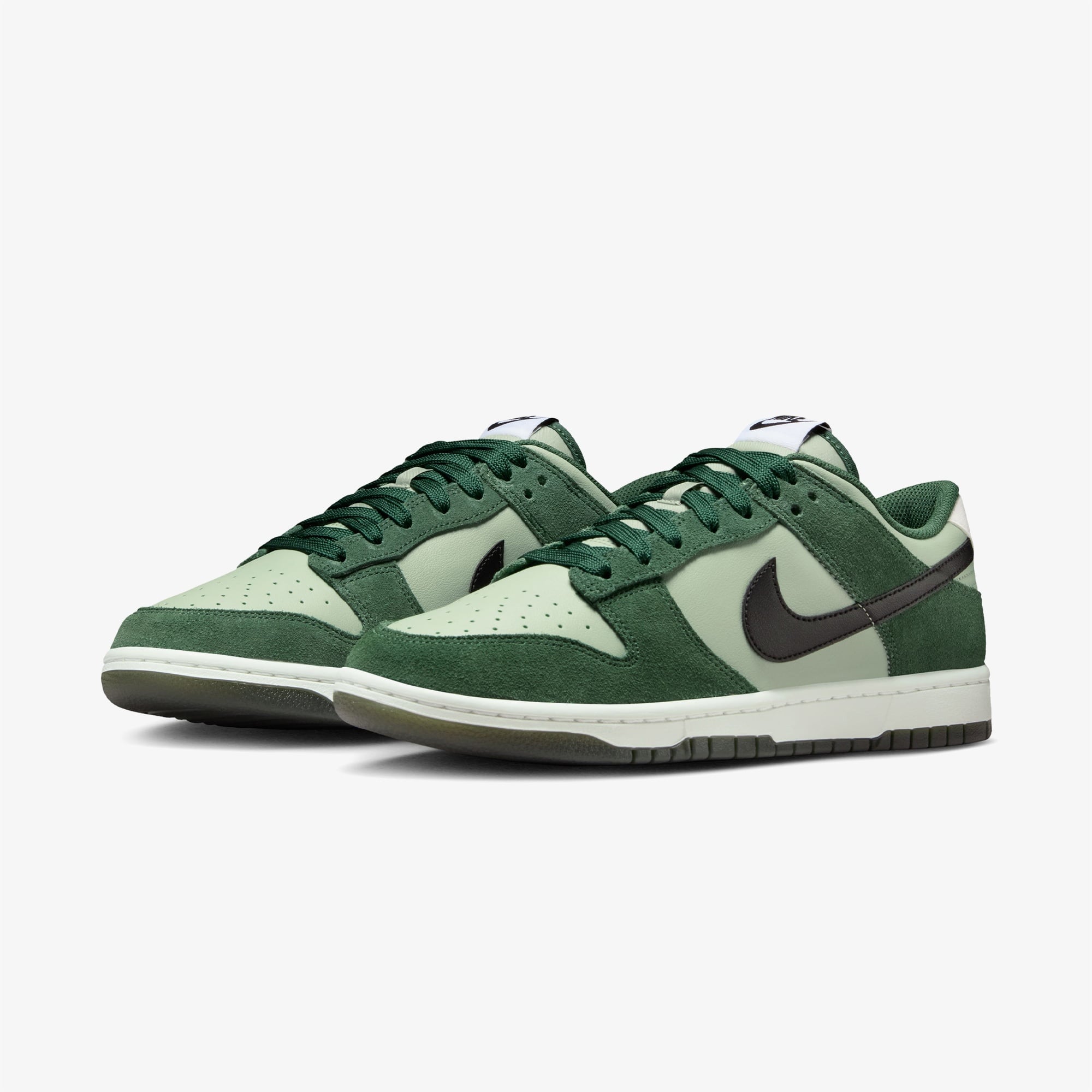 Nike Dunk Low Retro SE Erkek Yeşil Spor Ayakkabı