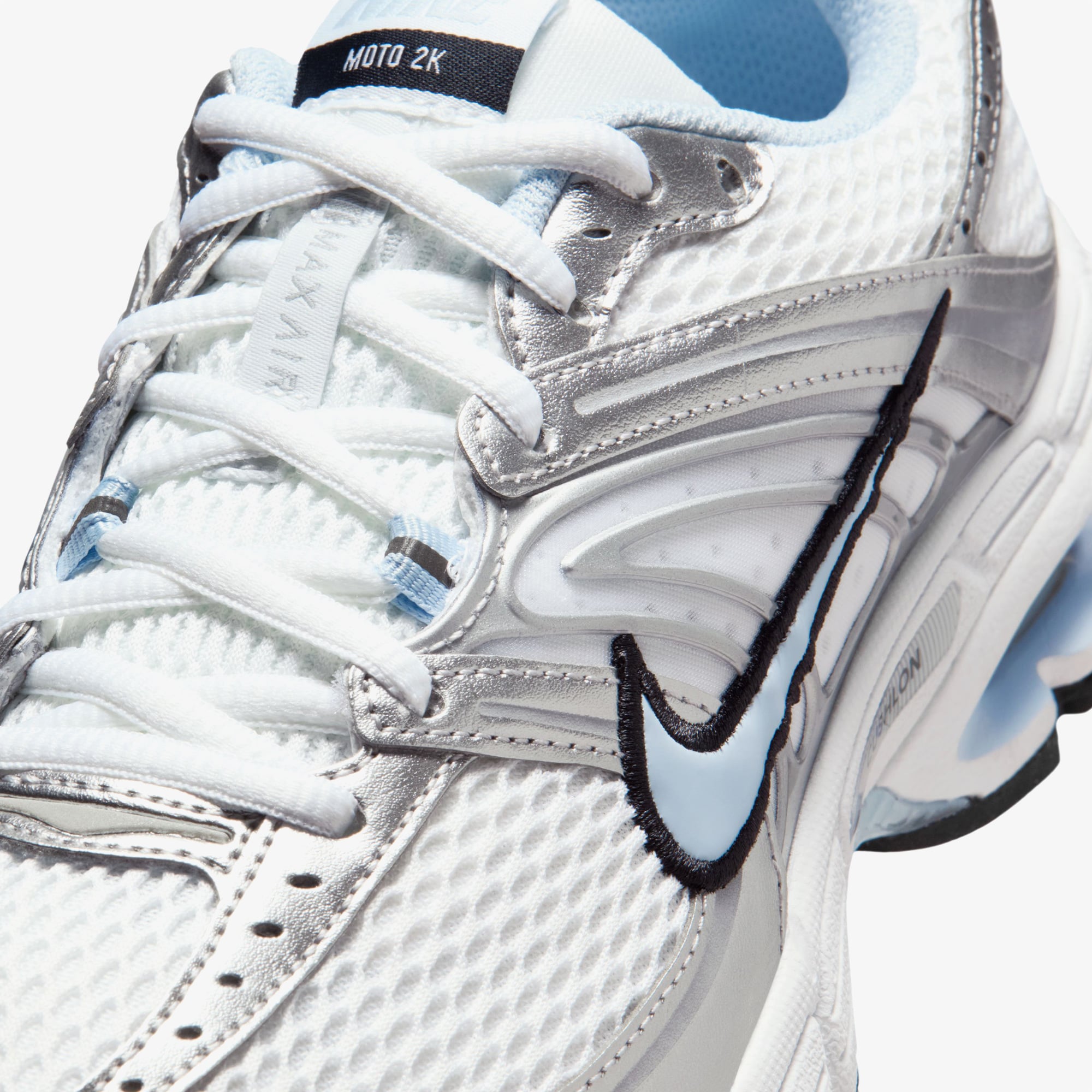  Nike Air Max Moto 2K Kadın Beyaz Spor Ayakkabı