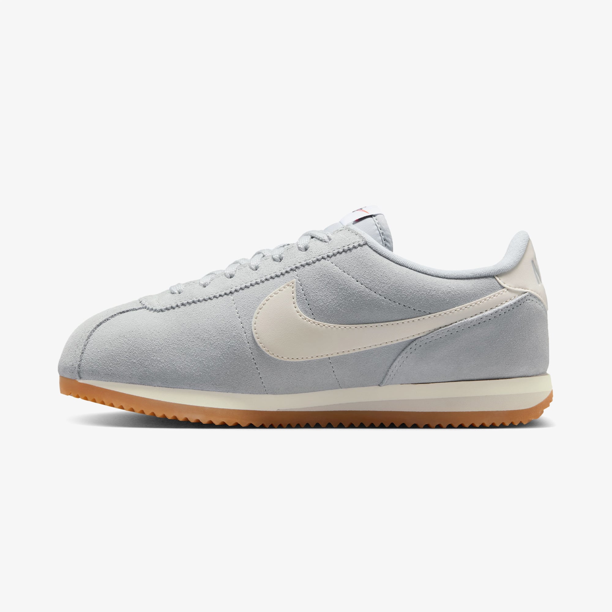  Nike Cortez Kadın Gri Spor Ayakkabı