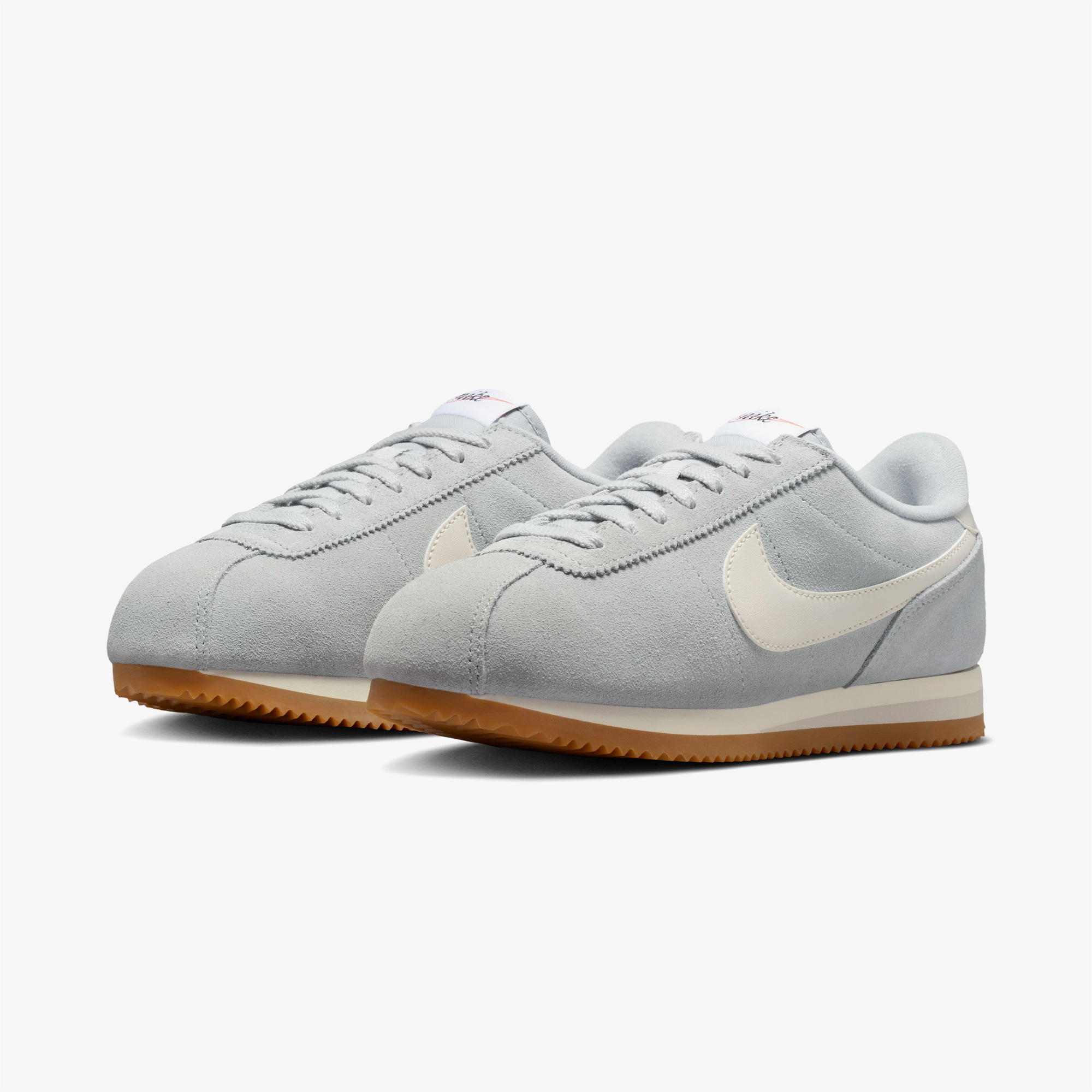  Nike Cortez Kadın Gri Spor Ayakkabı