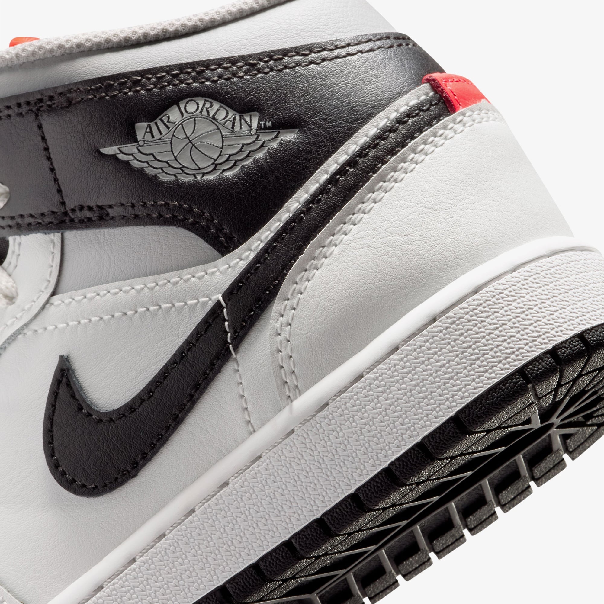 Jordan Air 1 Mid Gri Spor Ayakkabı