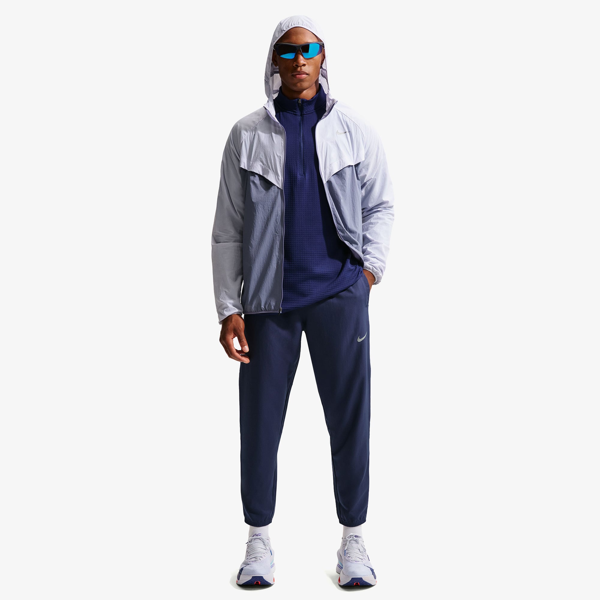  Nike Dri-Fit Challenger Woven Erkek Lacivert Eşofman Altı