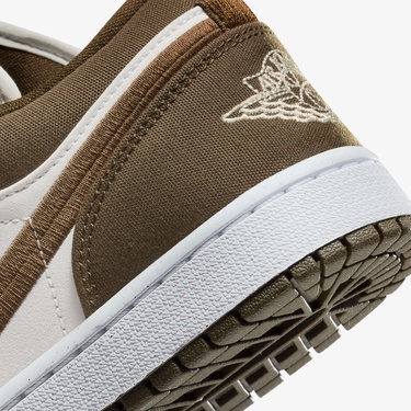  Jordan Air 1 Low SE Kadın Haki Spor Ayakkabı