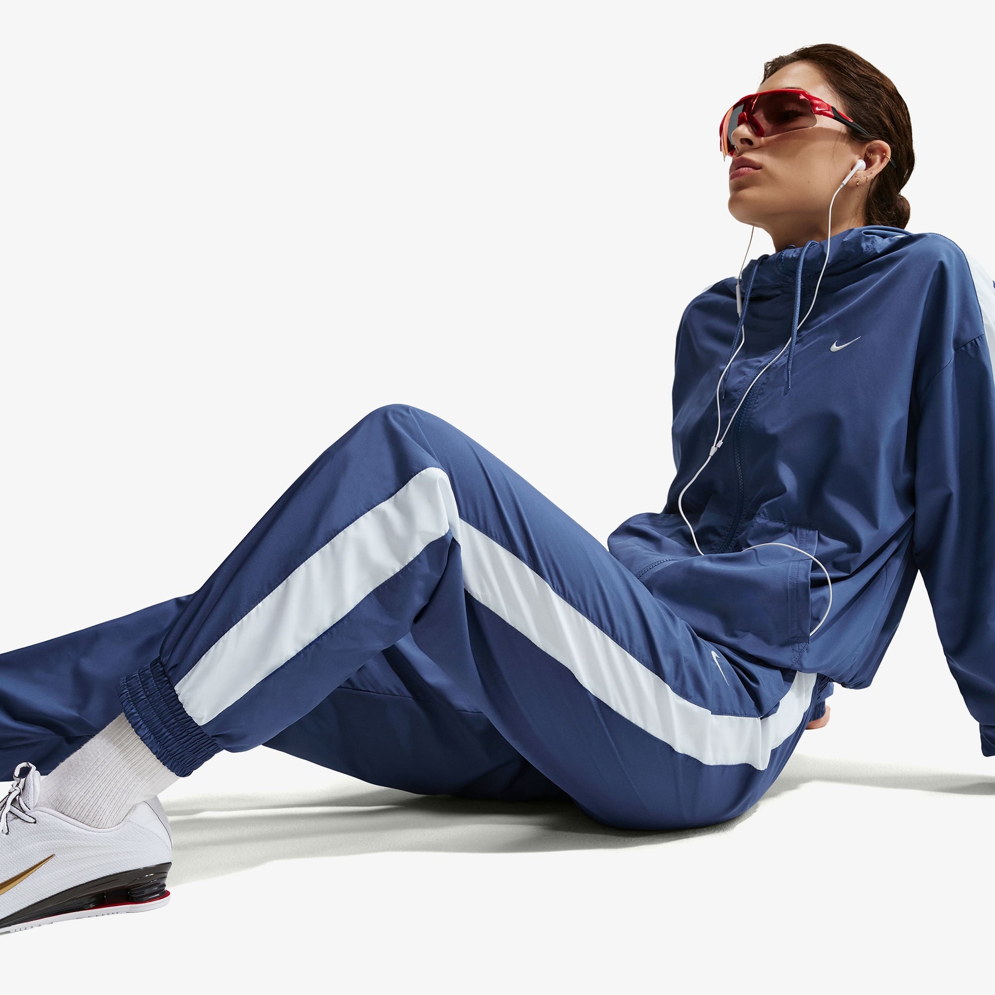 Nike Sportswear Classic Wovens Kadın Mavi Eşofman Altı