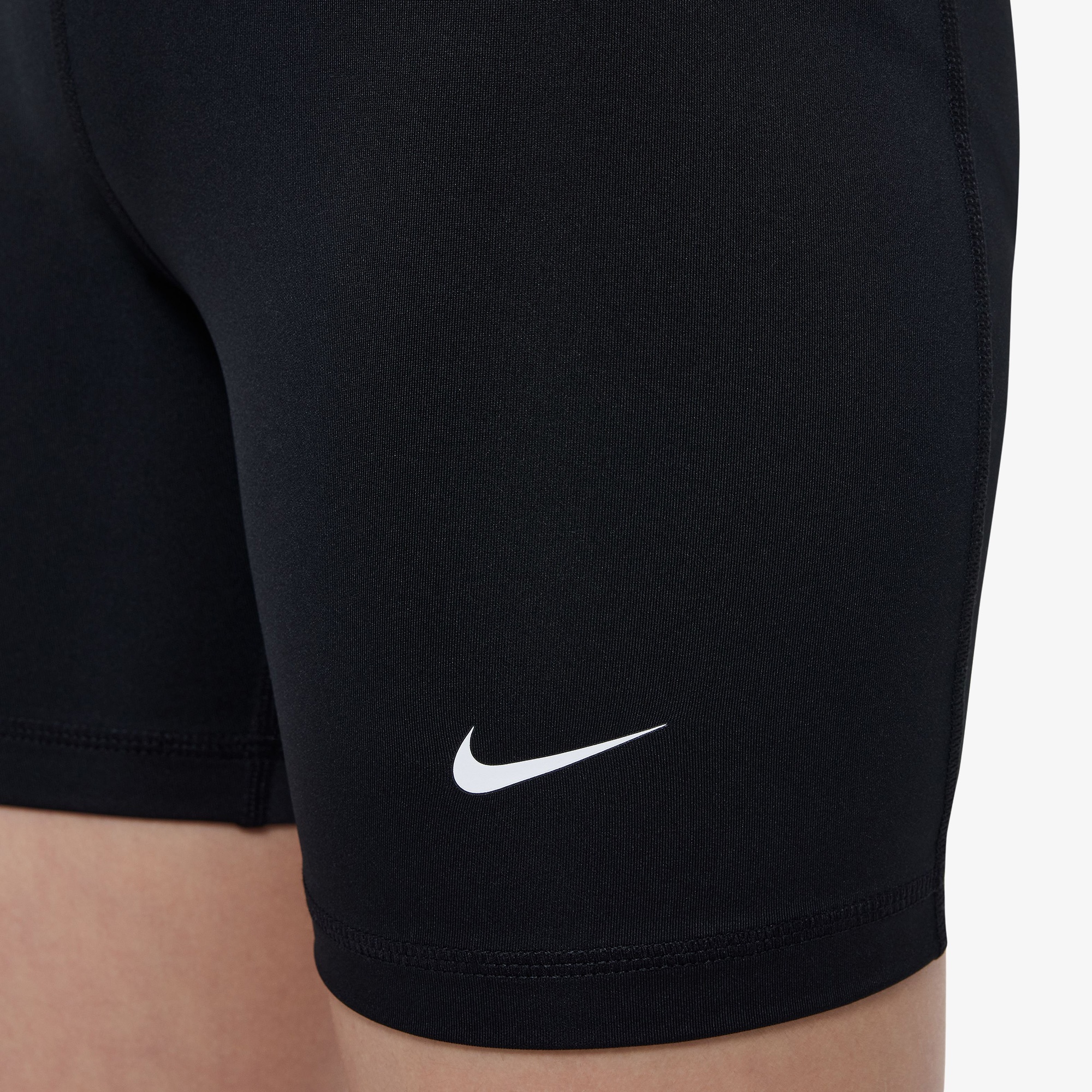 Nike Pro Dri-Fit 13 cm Çocuk Siyah Kısa Tayt