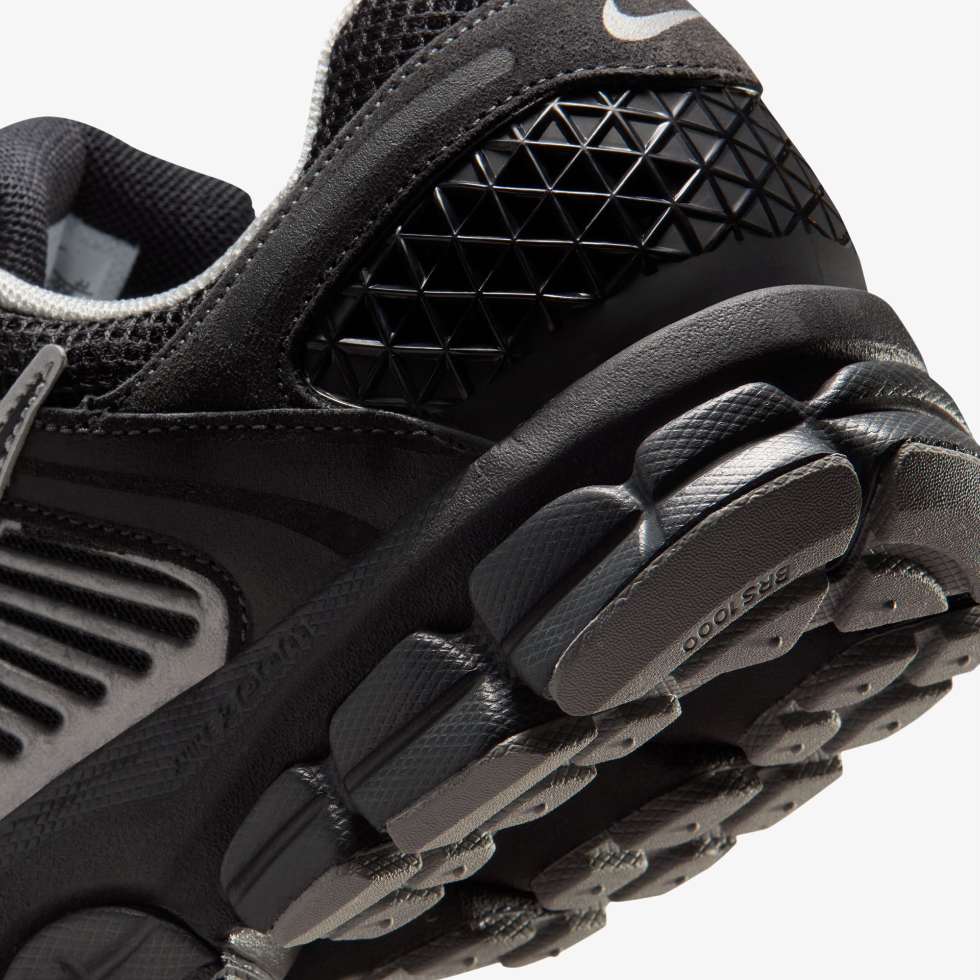 Nike Zoom Vomero 5 Erkek Siyah Spor Ayakkabı