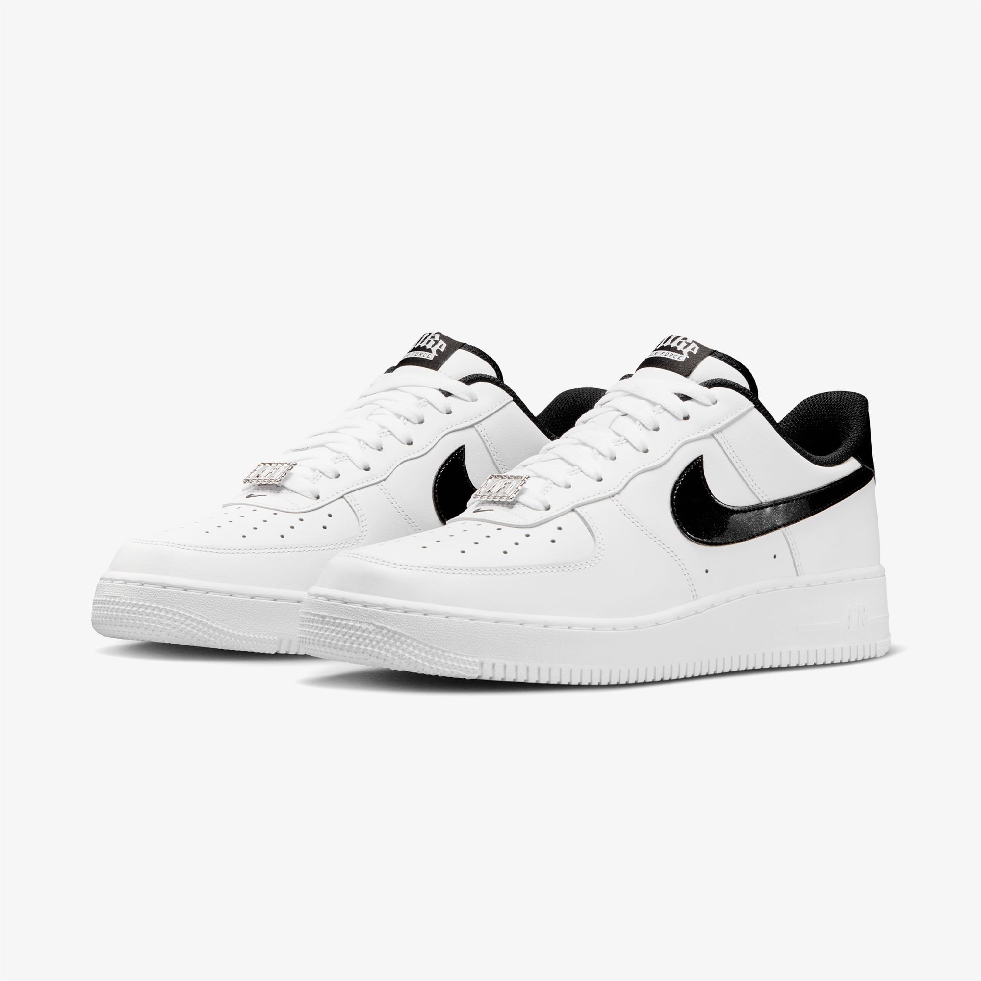 Nike Air Force 1 '07 LV8 Erkek Beyaz Spor Ayakkabı