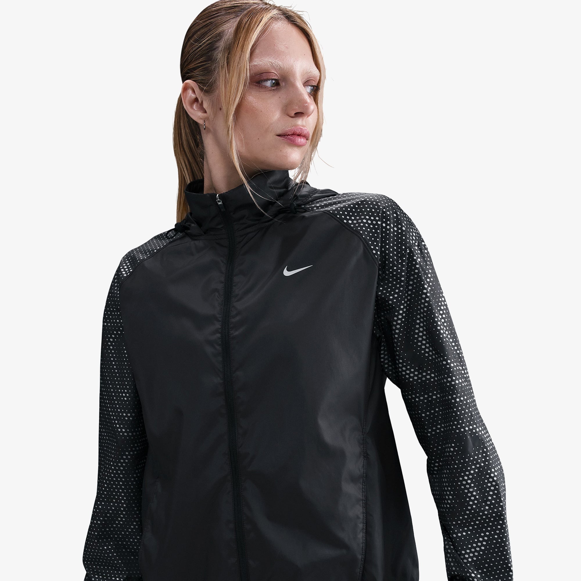 Nike Tempo Repel Flash Kadın Siyah Ceket