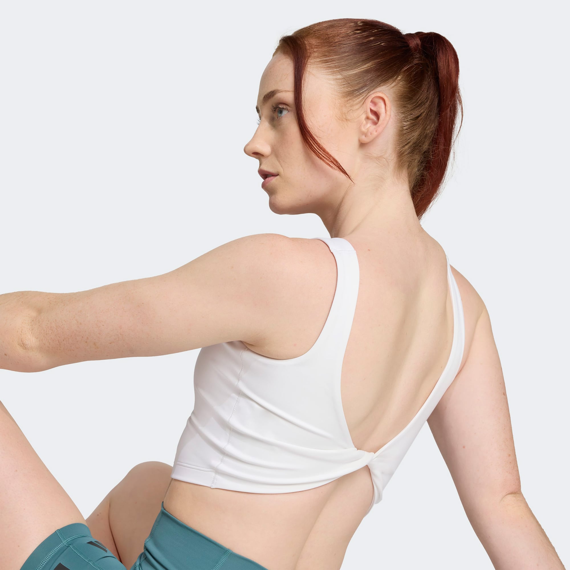 adidas Optime Power Kadın Beyaz Crop T-Shirt