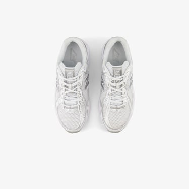  New Balance 740 Lifestyle Unisex Beyaz Spor Ayakkabı