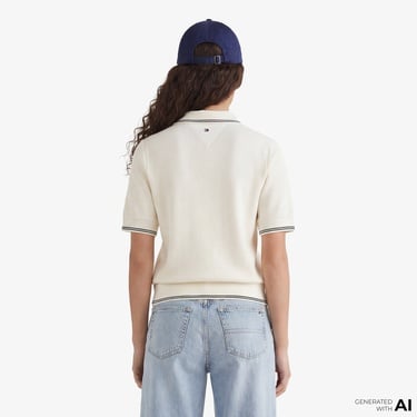  Tommy Hilfiger Script Liyosel Kadın Bej Polo T-Shirt